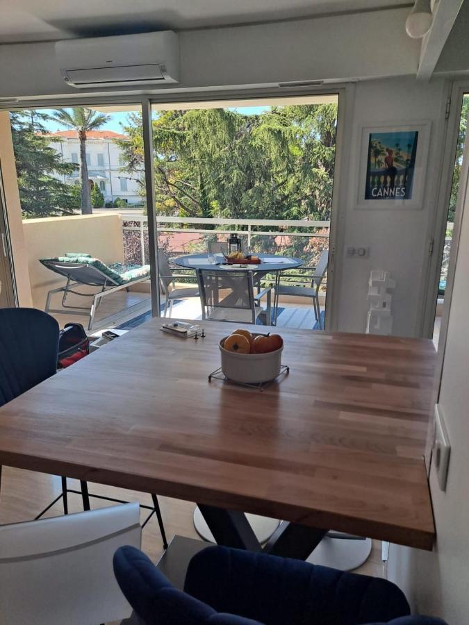 Henri Camille Real Estate -beautiful One Bedroom Swimming Pool And Parking Holiday home *
