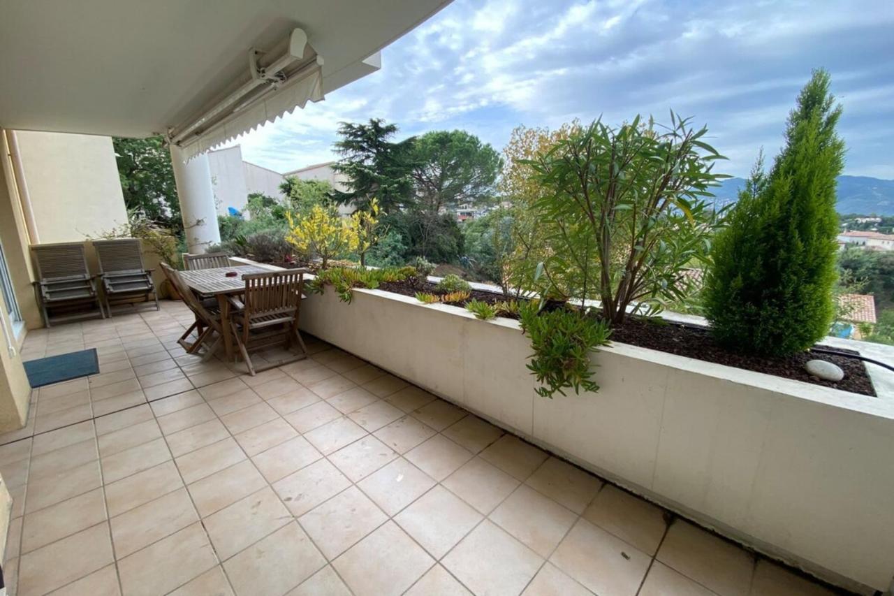 C061-quiet With Terrace & Pool -