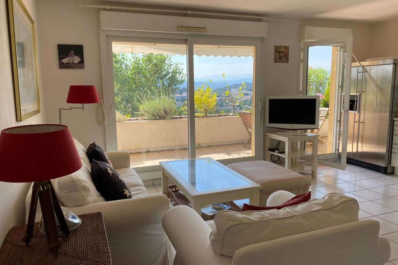 C061-quiet With Terrace & Pool - * Cannes