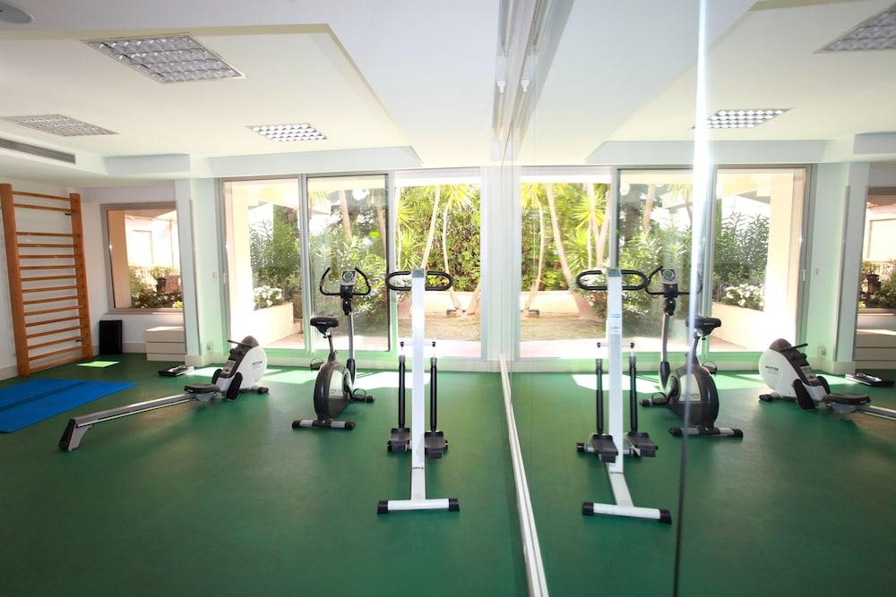 Staybridge - Centre By Ihg Hotel