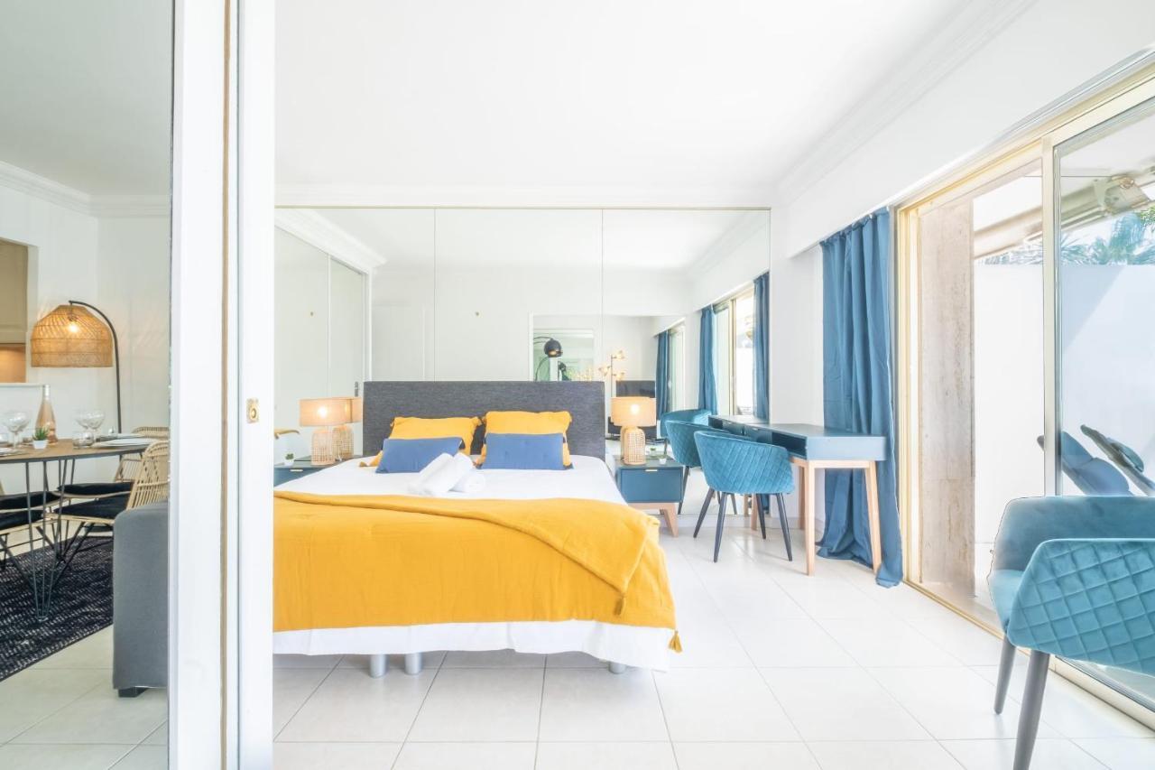 Sea View Terrace Upscale Property