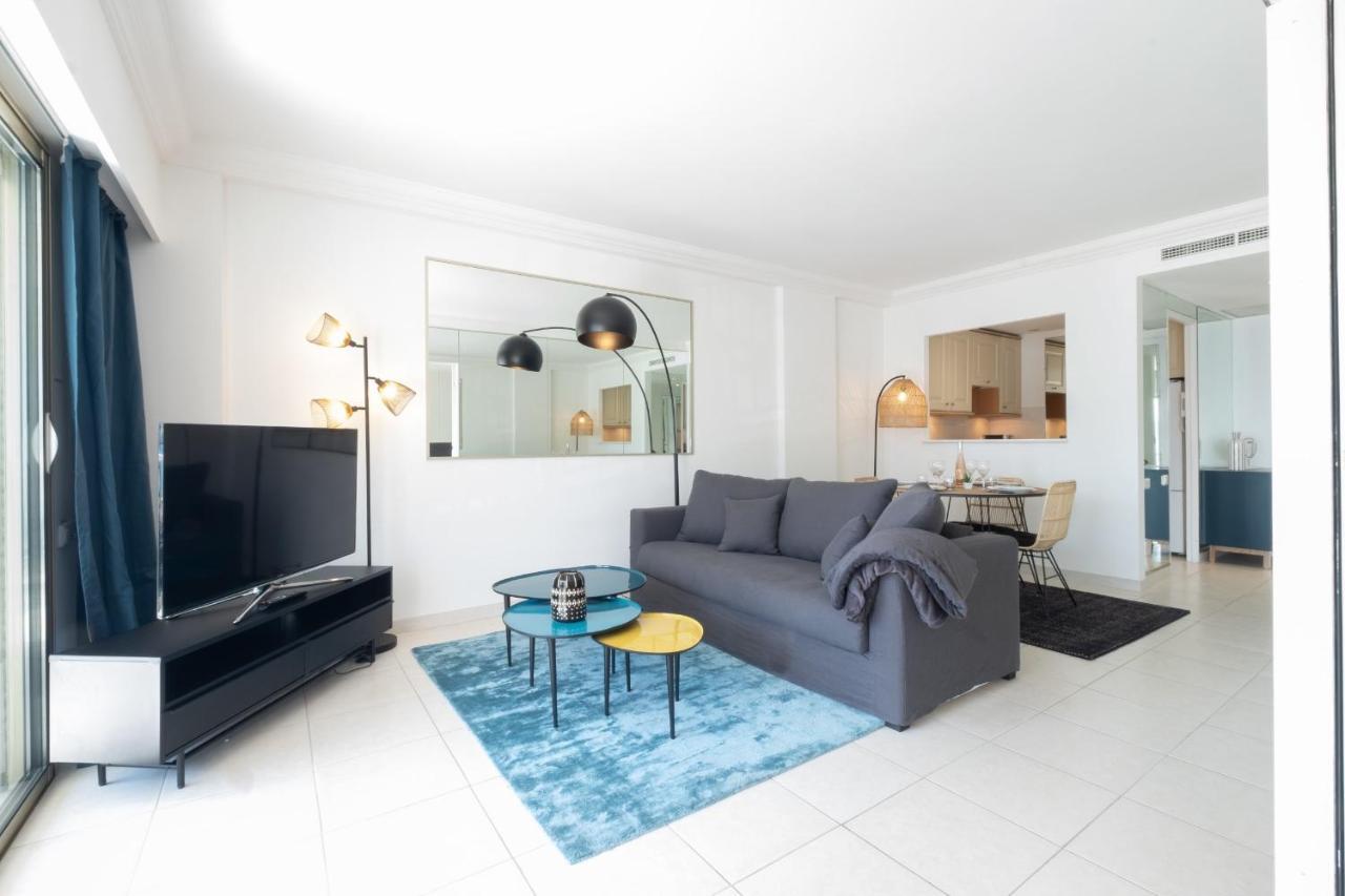 Sea View Terrace Upscale Property Cannes