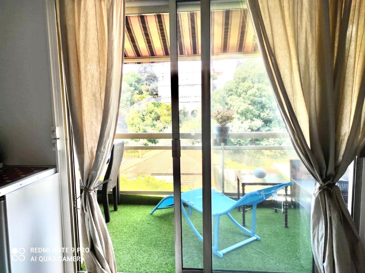 Luxurious In 450m From Sea With Terrace And Air Conditioning And Private Parking