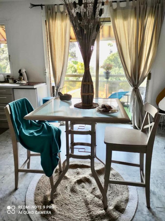 Luxurious In 450m From Sea With Terrace And Air Conditioning And Private Parking Apartment Cannes