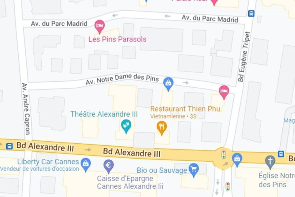 Palais Madrid, Croisette, 5 People, Bright 2 Bedroom Flat *