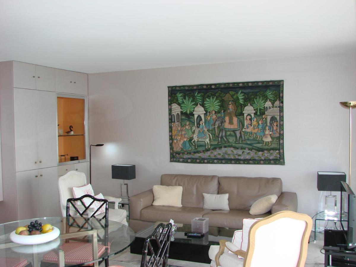 Sea View Apartment Cannes