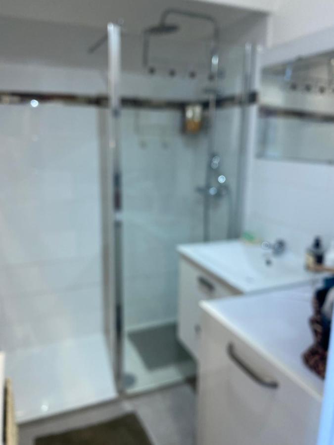 Face Apartment *