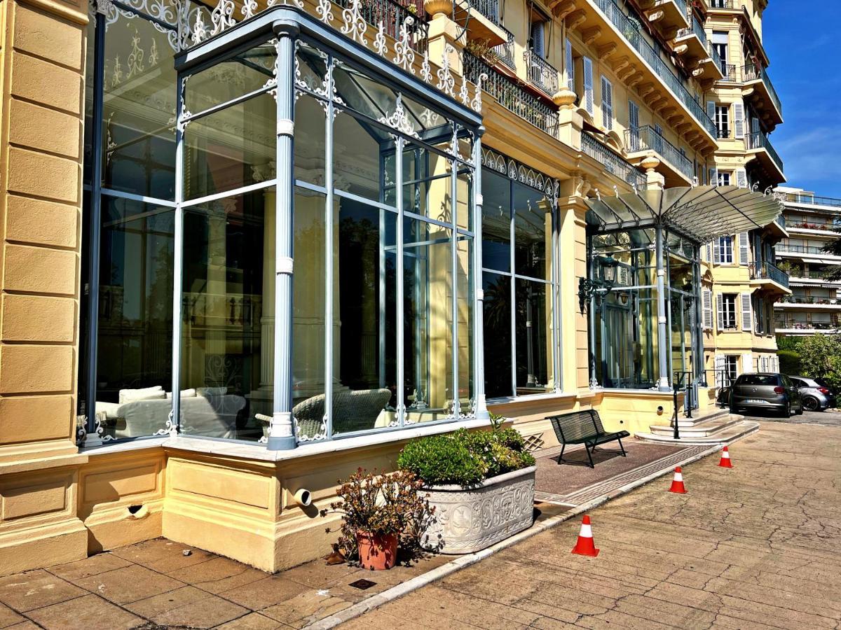 Old Grand Cannes