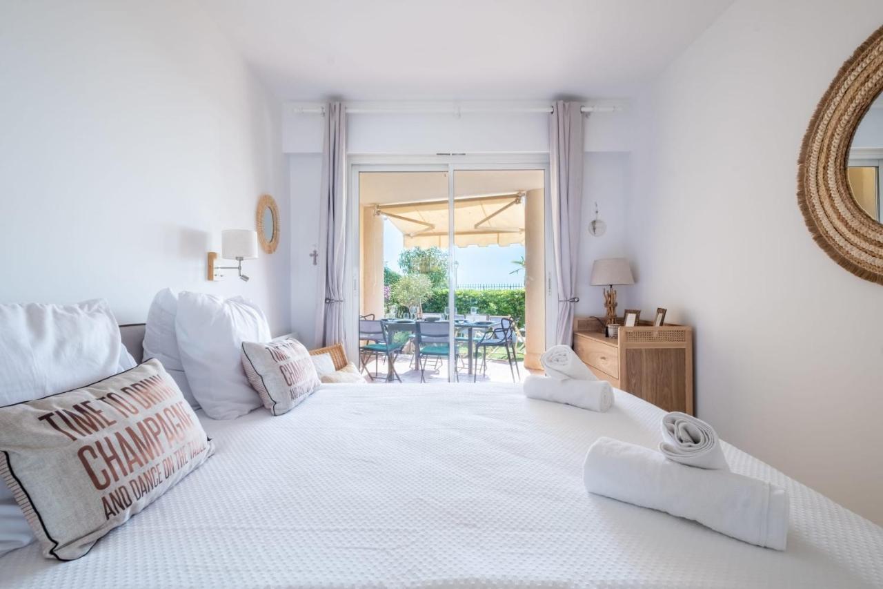 Rare! Exquisite 2-bd Facing The Sea Apartment Cannes