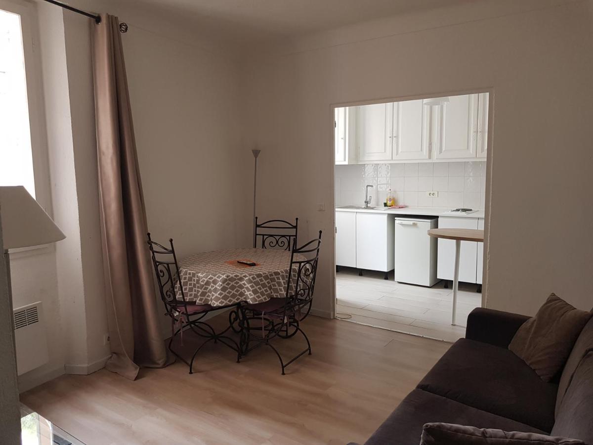 Chryseis Apartment