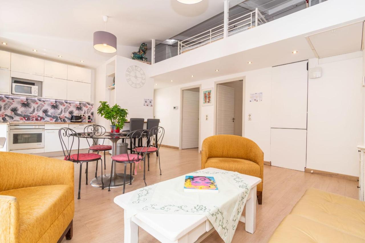Mezzanine Balcony: Family Haven Apartment Cannes