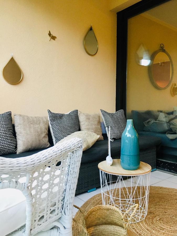 Magnifique 2p Piscine Terrasse Apercu Parking *