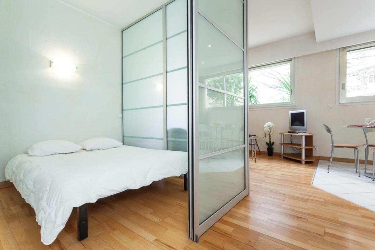Apartment Studio Near Croisette Beach - Behind Martinez