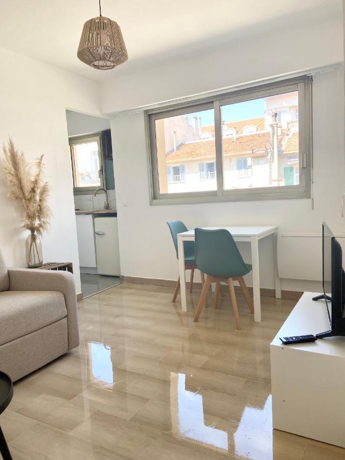 Apartment Excellent Emplacement: Plein Coeur De Ville, Croisette Et Rue D'antibes
