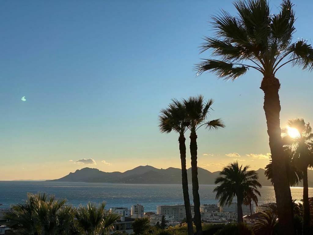With Amazing Panoramic Sea View, Close To The Beach - Albert 1er