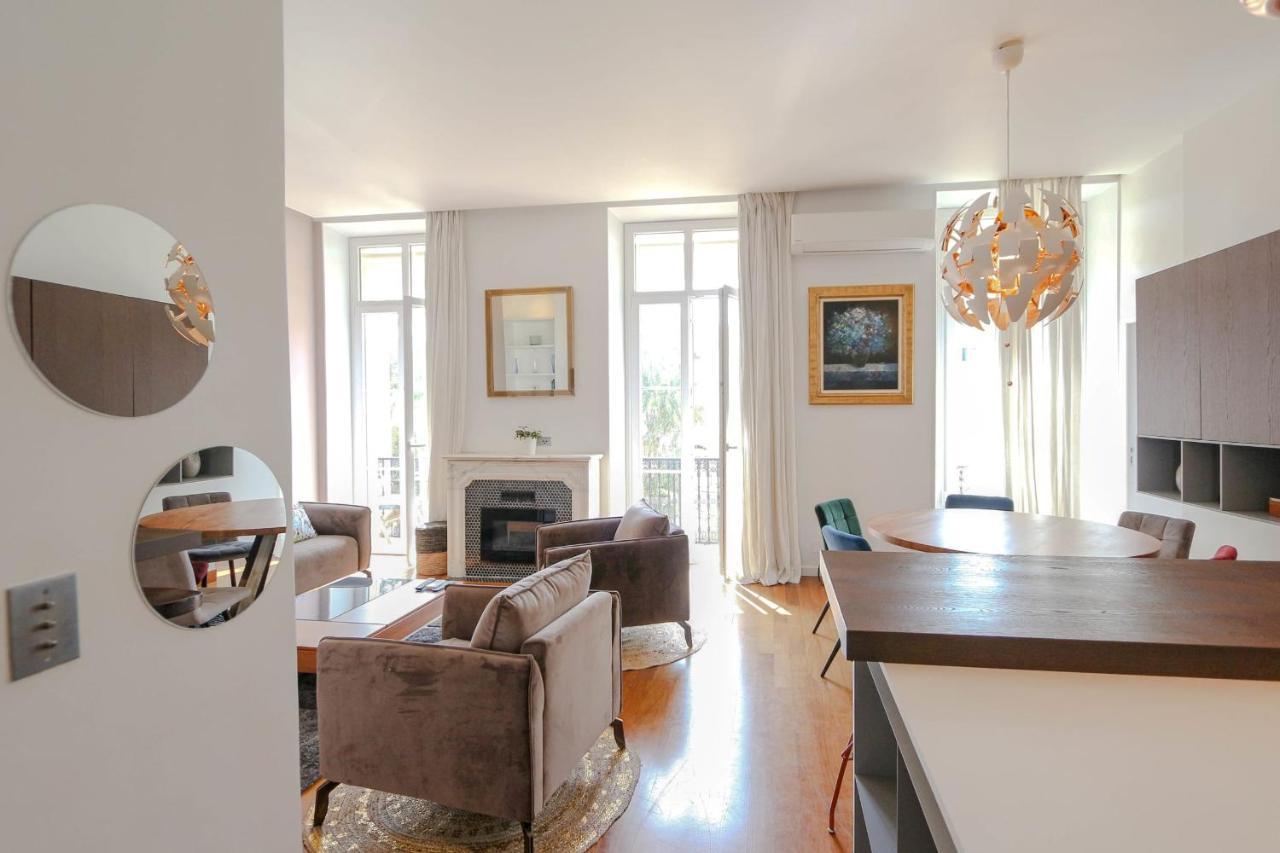 Apartment Modern With 3 Bedrooms Balcony Communal Garden And Ac- Benakey *
