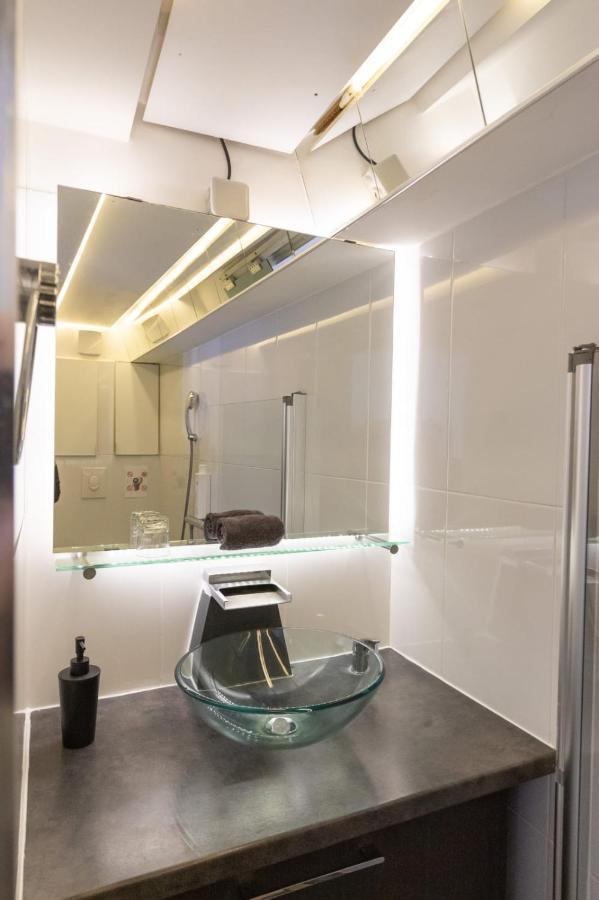 Beautiful Studio 14 M For 2 With Wi-fi Downtown