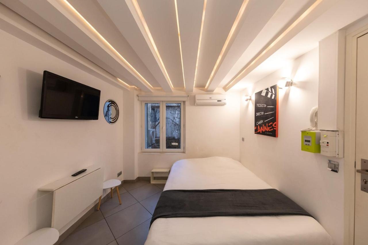 Beautiful Studio 14 M For 2 With Wi-fi Downtown Cannes