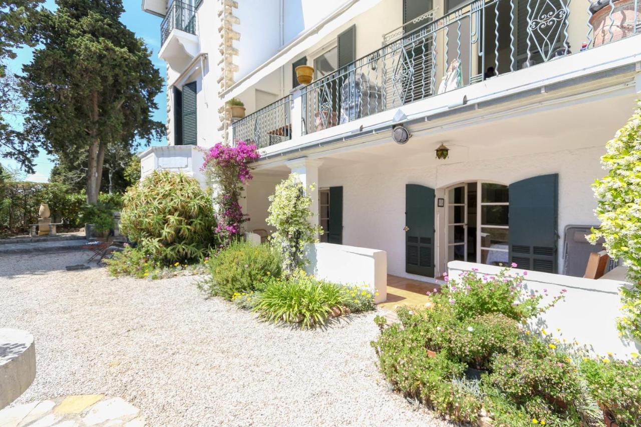 Apartment In A Beautiful Quiet Parking - Benakey