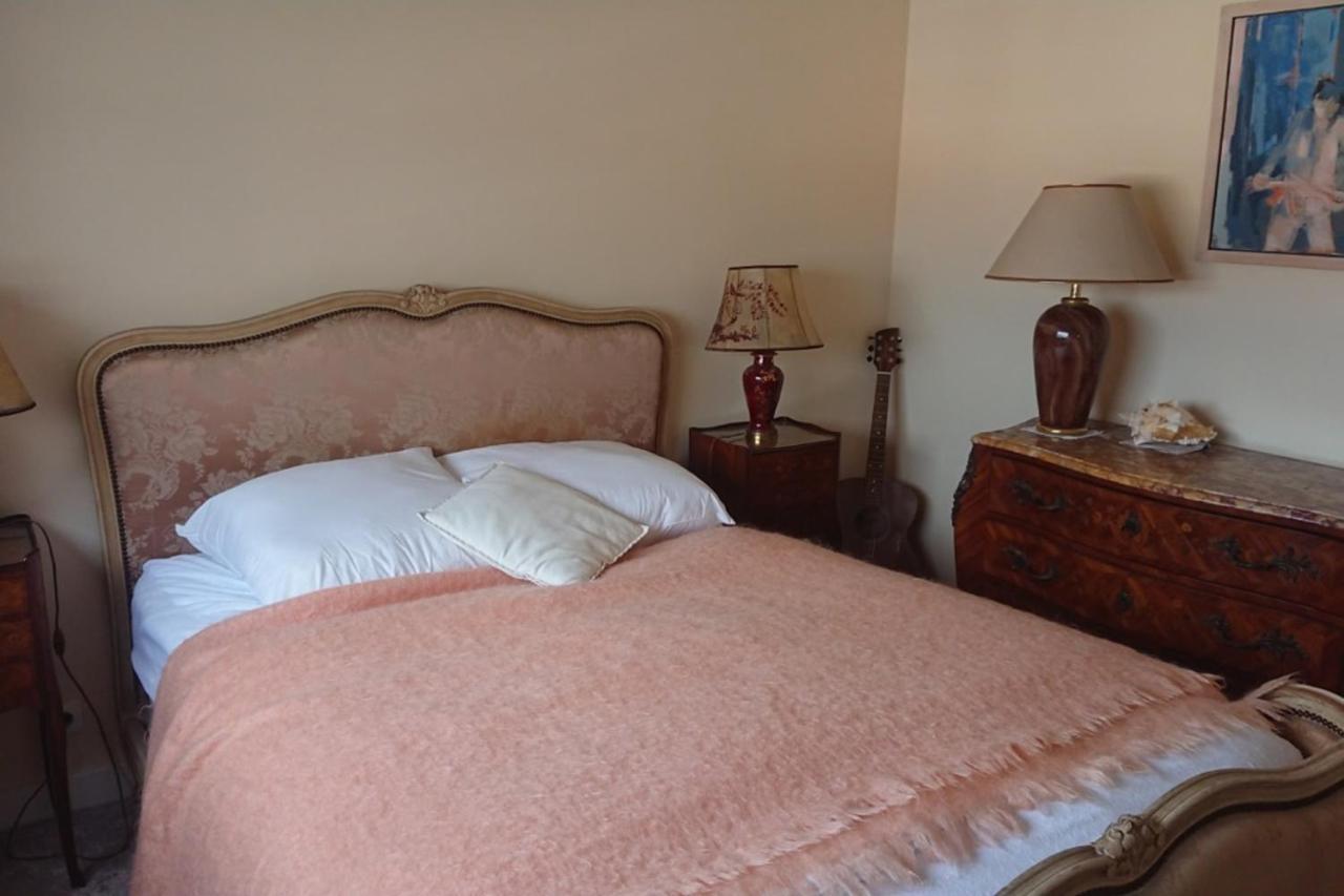 Apartment Spacious 70 M Flat With Balcony And Sea View!