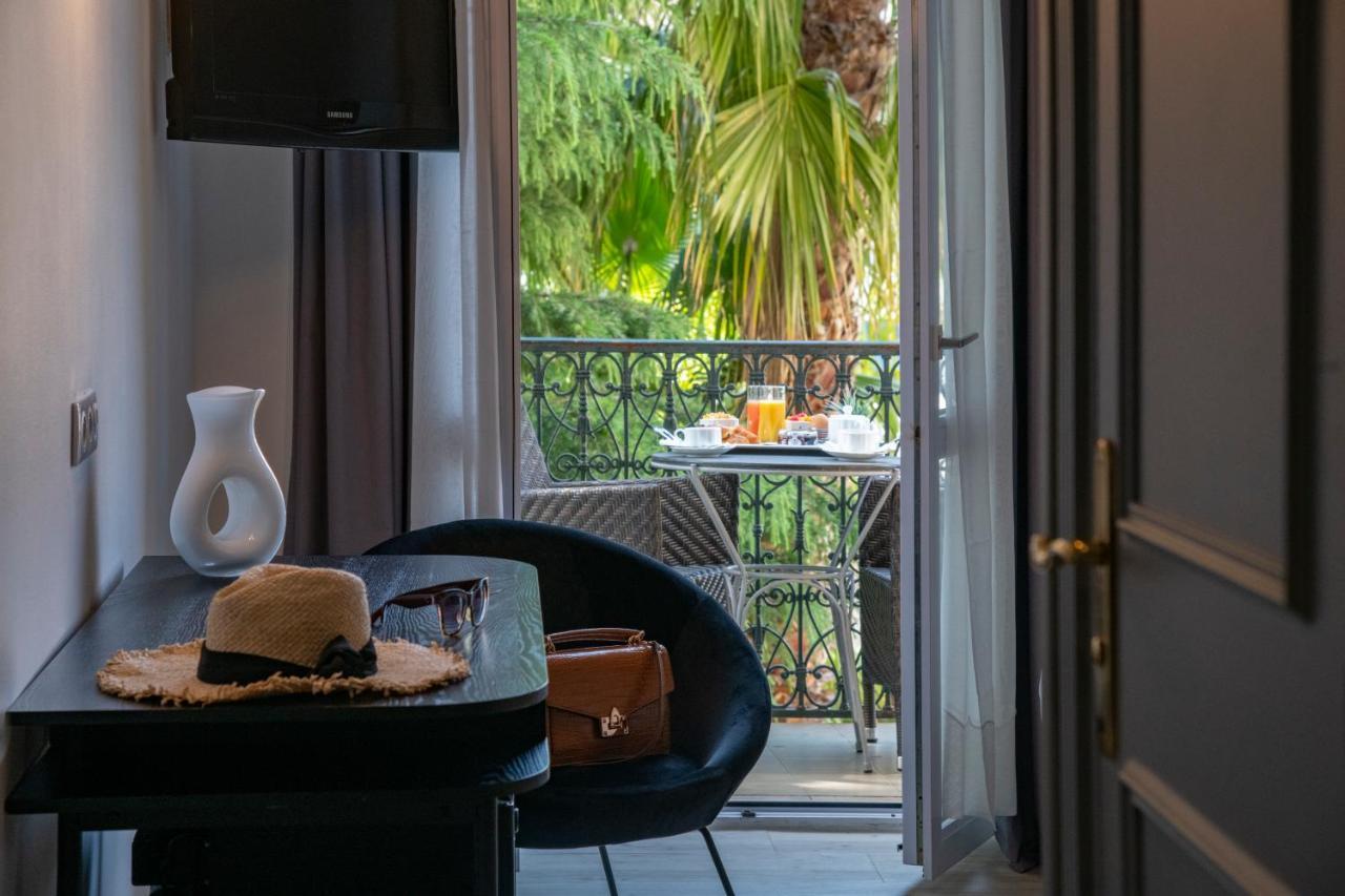 Golden Tulip De Paris 4*