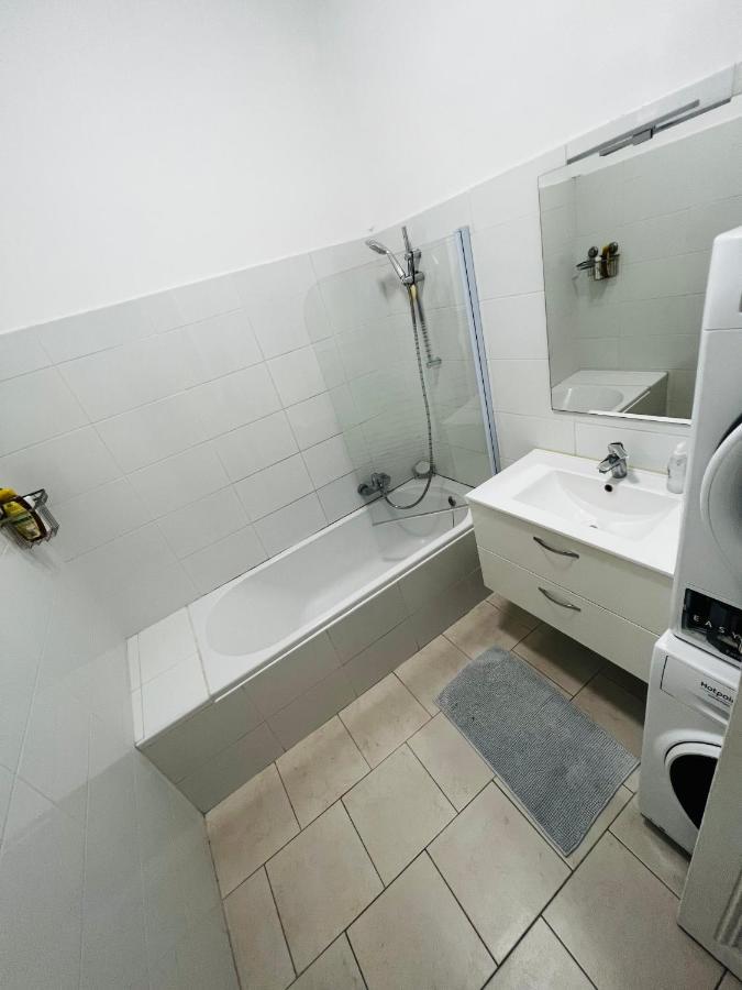 Apartment Magnifique 4 Pieces, 4 Chambres A 10 Min Du Palais Et De La Plage Cannes