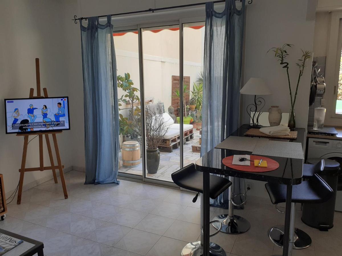 Apartment Studio Terrasse Proche Palais Des Festivals *