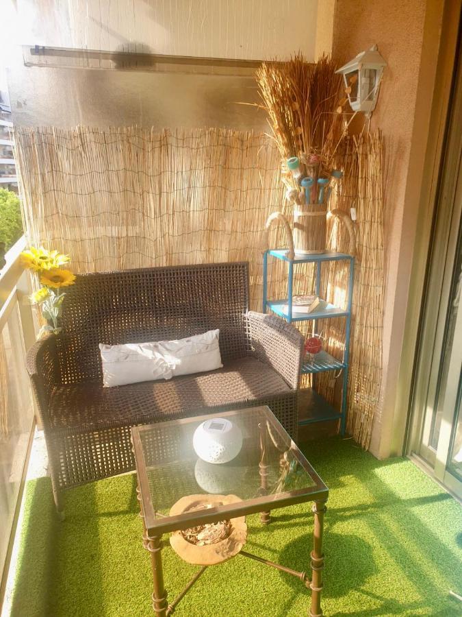Luxurious In 450m From Sea With Terrace And Air Conditioning And Private Parking Cannes