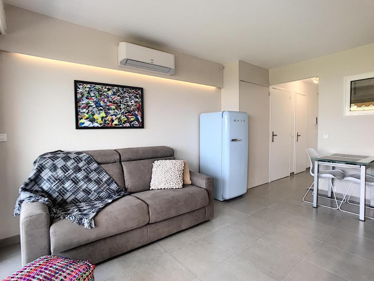 Sea View Apartment