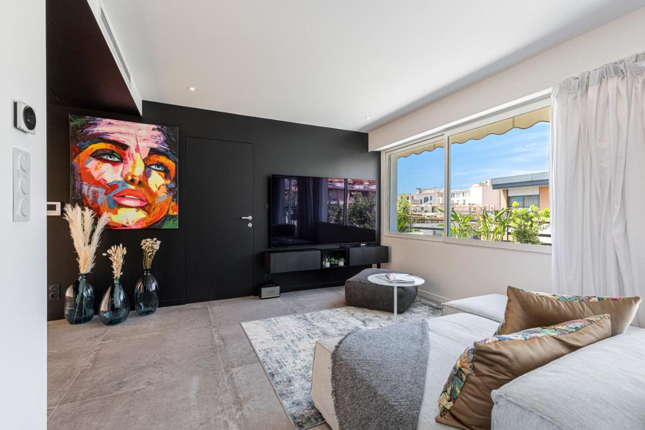 Luxurious Penthouse Rooftop Martinez Croisette Cannes