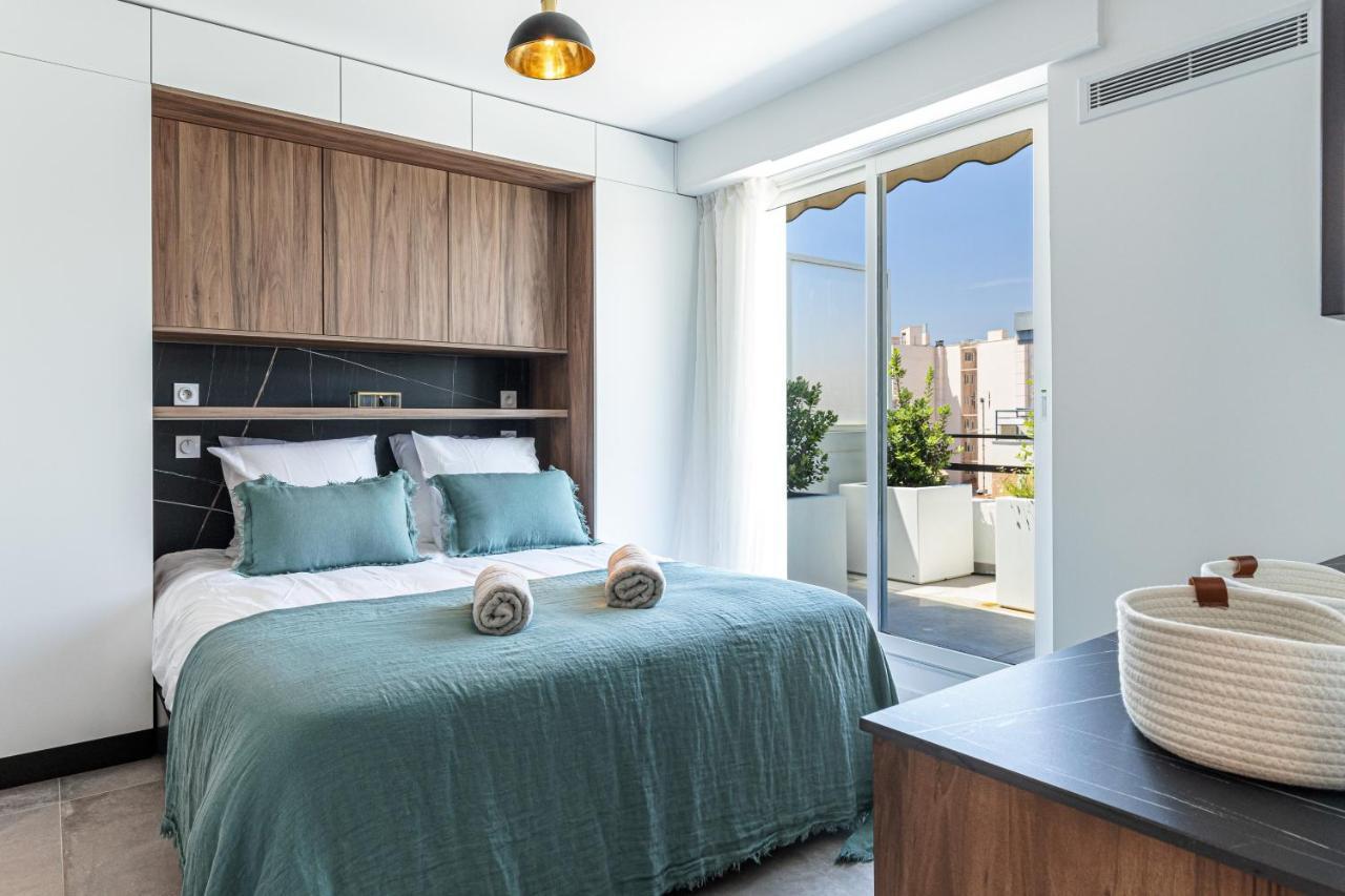 Luxurious Penthouse Rooftop Martinez Croisette *