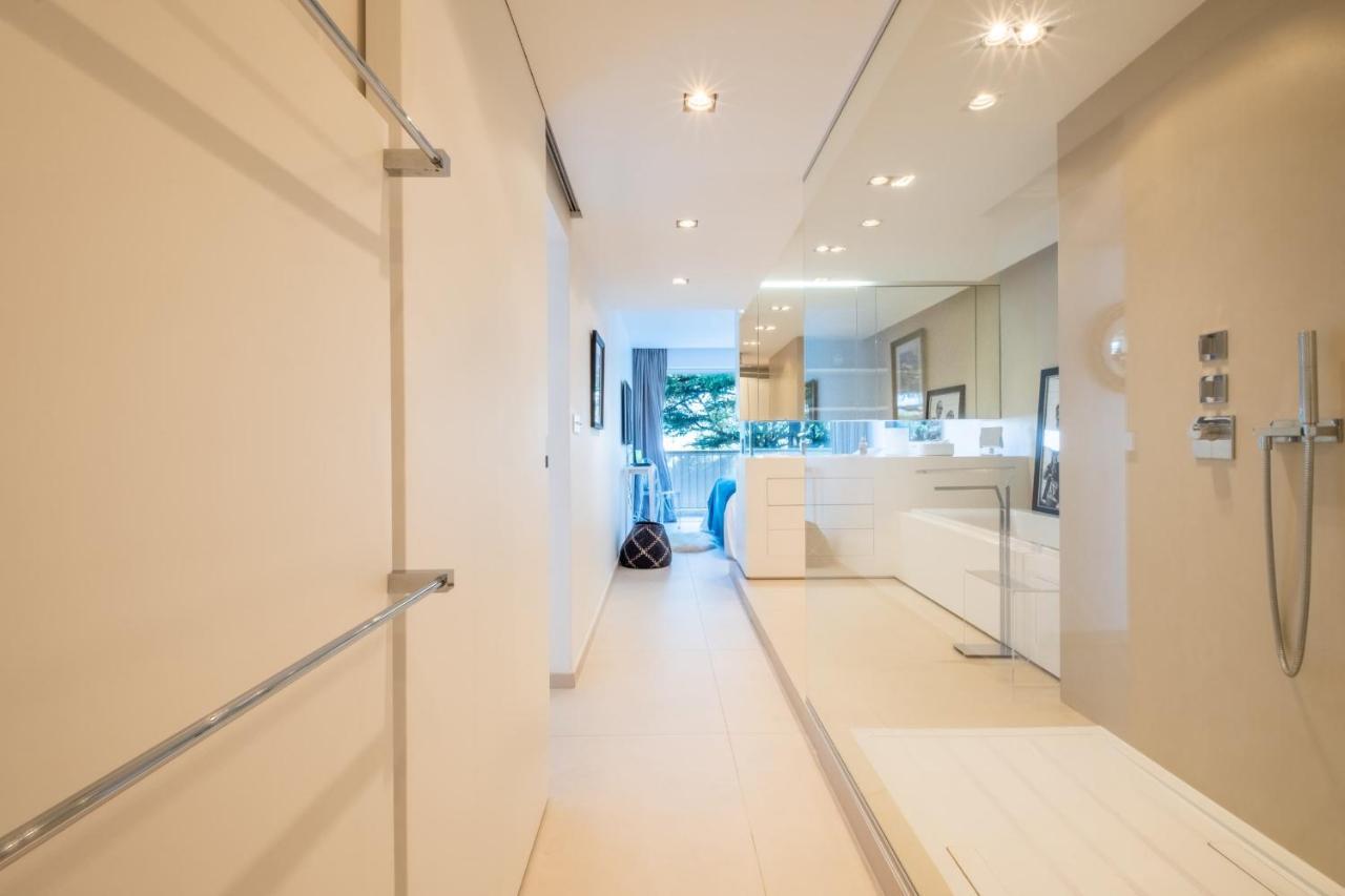 Elegant 3-room With Terrace Pool & Island Views *
