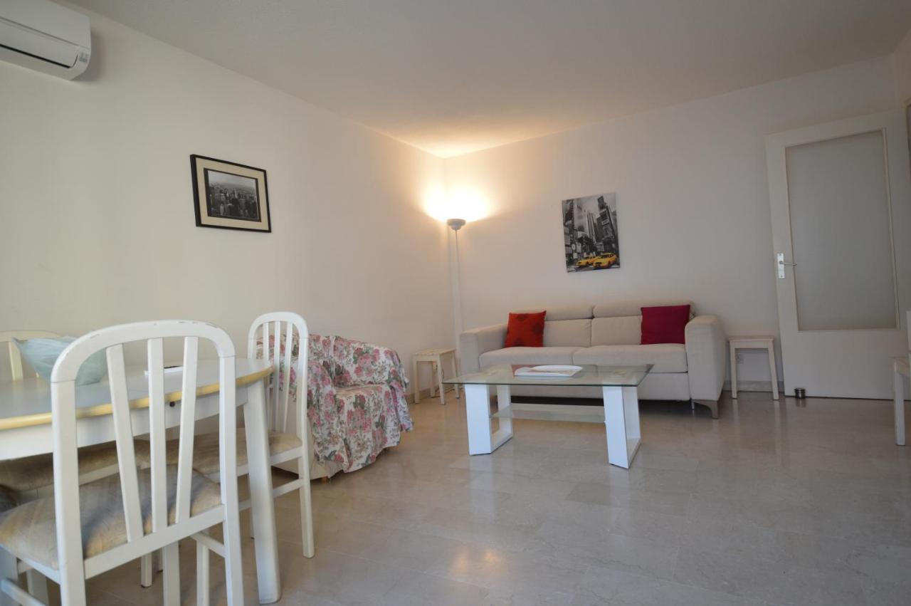 Ideal For Congresses Or Holidays Apartment *