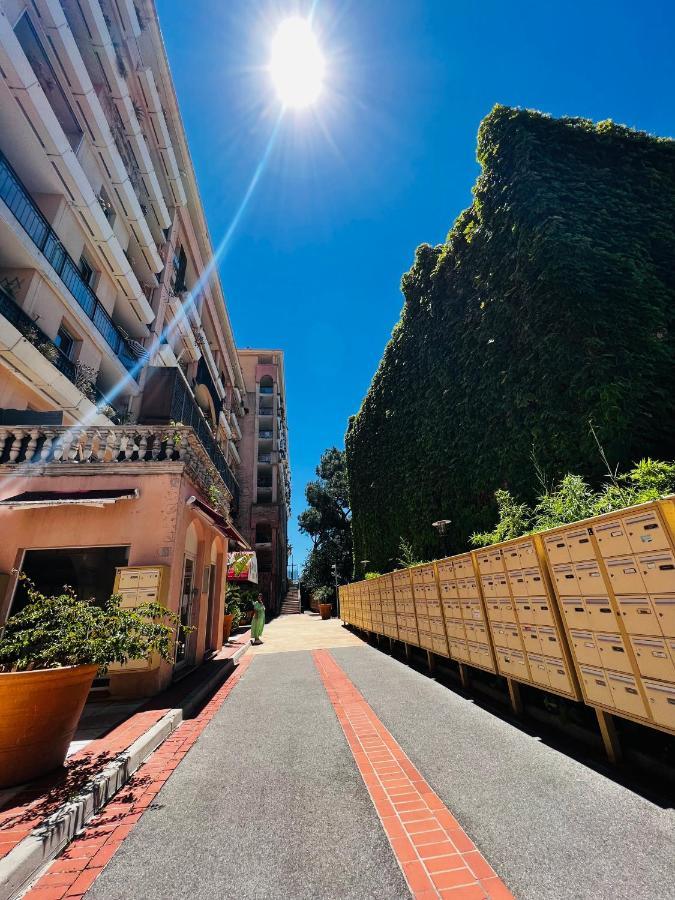 Apartment Ds Privee Avec Piscine A 5 Min A Pied Plage!!