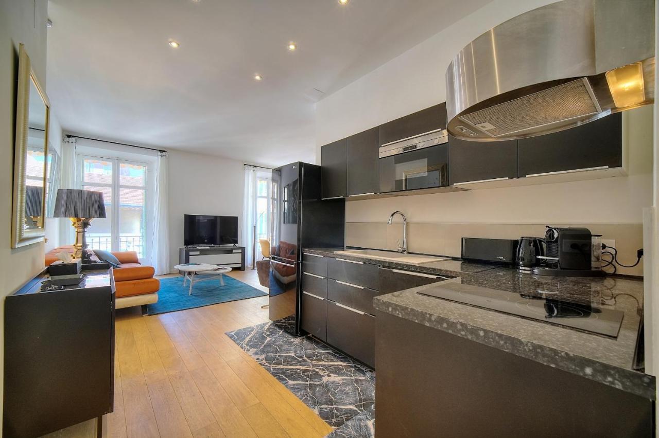 Superbe 3 Pieces Moderne Et Tres A2b233 Appartement Cannes