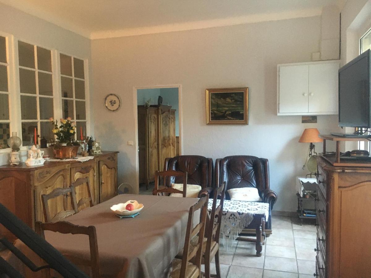 Vakantiehuis Agreable Maison De Au Calme Avec Garage