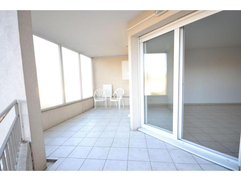 T2 Vue Degagee Colline, A Pieds, 4 Pax