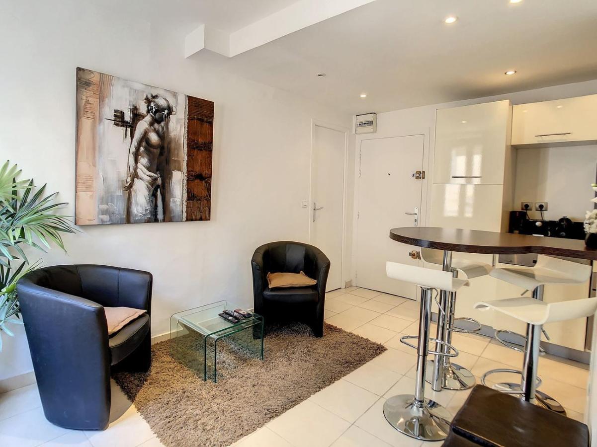 Apartment 1 Bedroom Notre Dame 2 Mins From The Croisette And The Palais 225 *