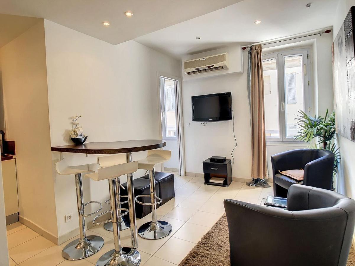 1 Bedroom Notre Dame 2 Mins From The Croisette And The Palais 225 Apartment
