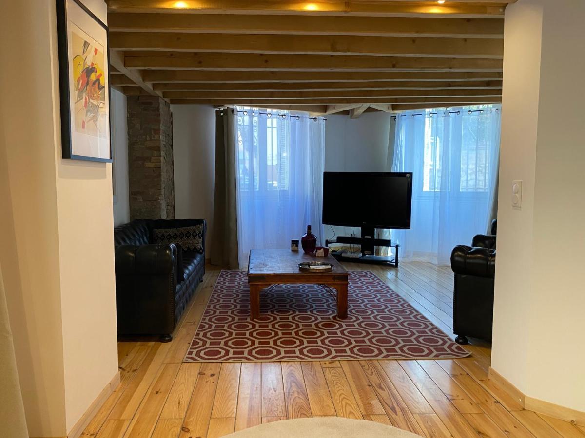 Apartment Centre Atypique En Duplex 85m2 *