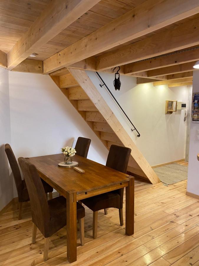 Apartment Centre Atypique En Duplex 85m2