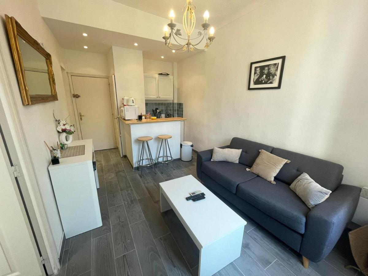 Apartment Conseil Immo - 1 Chambre, Zone Semi Pietonne -tol- *