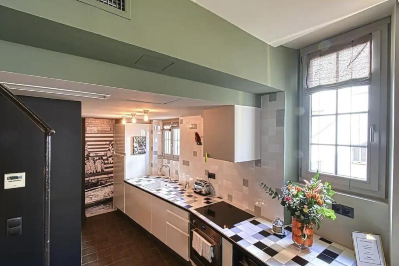 C075-old Town - Duplex Apartment Cannes