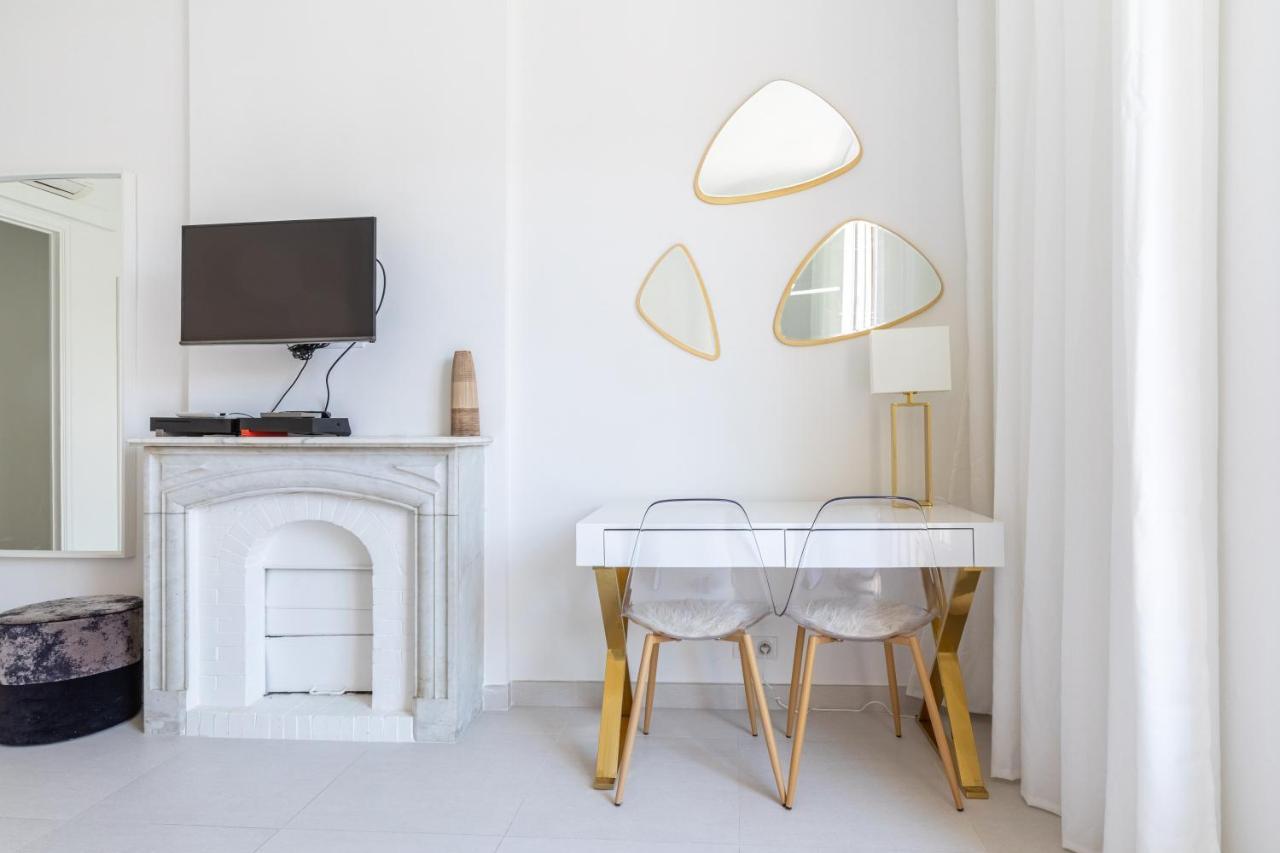 Apartment Miramar - Unique In Palais Miaramar On La Croisette