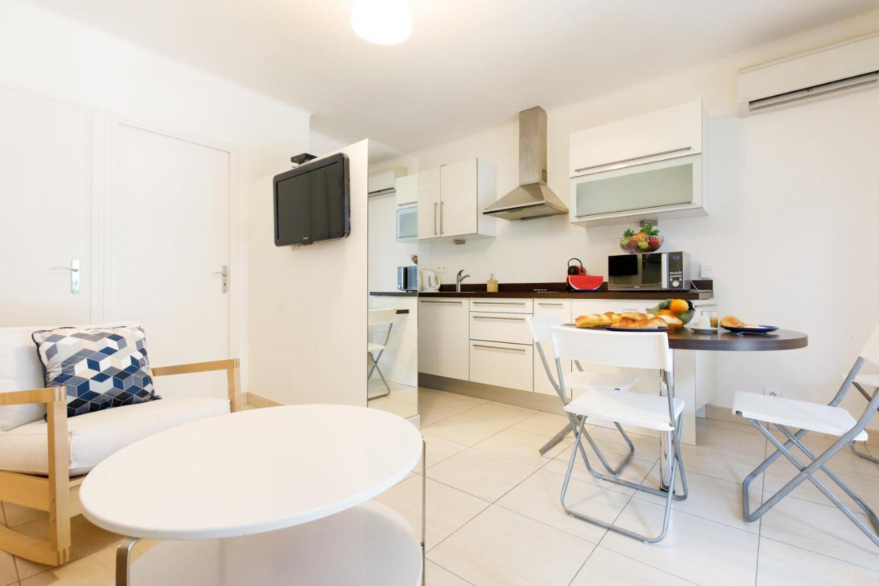 Archer De Palma Yourhosthelper Apartment Cannes
