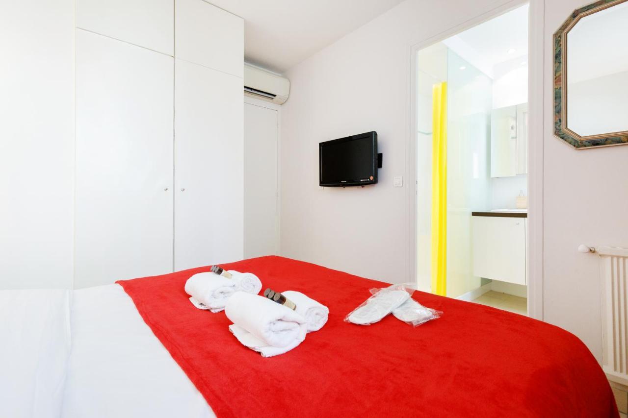 Archer De Palma Yourhosthelper Apartment Cannes