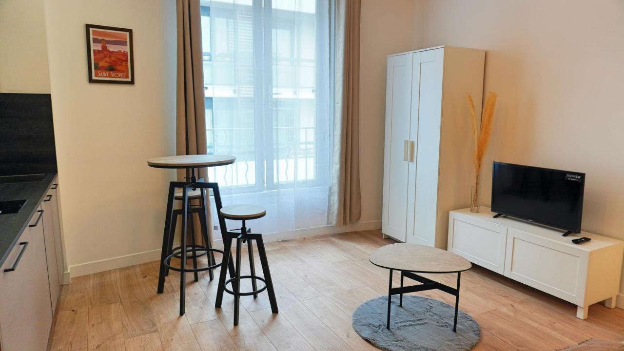 Proche Carlton & Croisette, Appartement 203 *