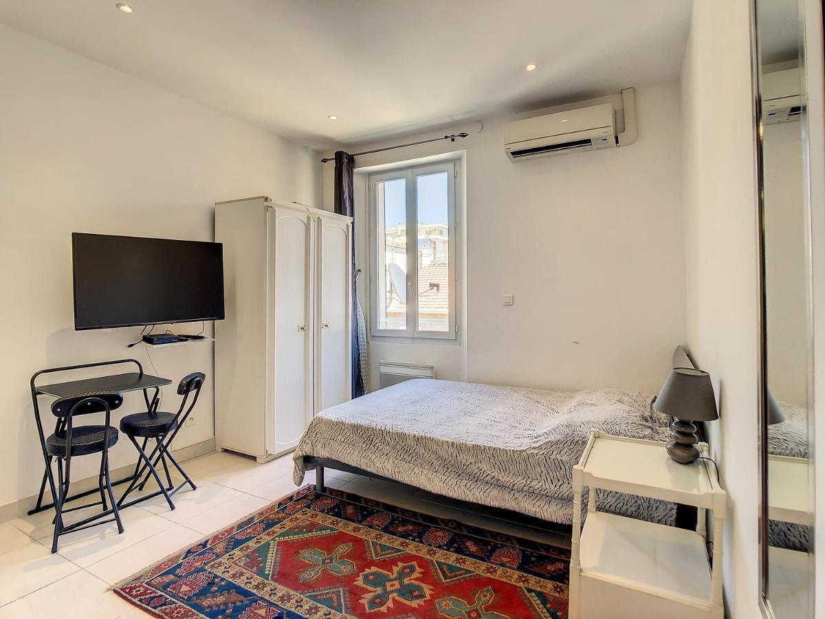 Carre D'or. 2 Mins From The Croisette. 143 * Cannes