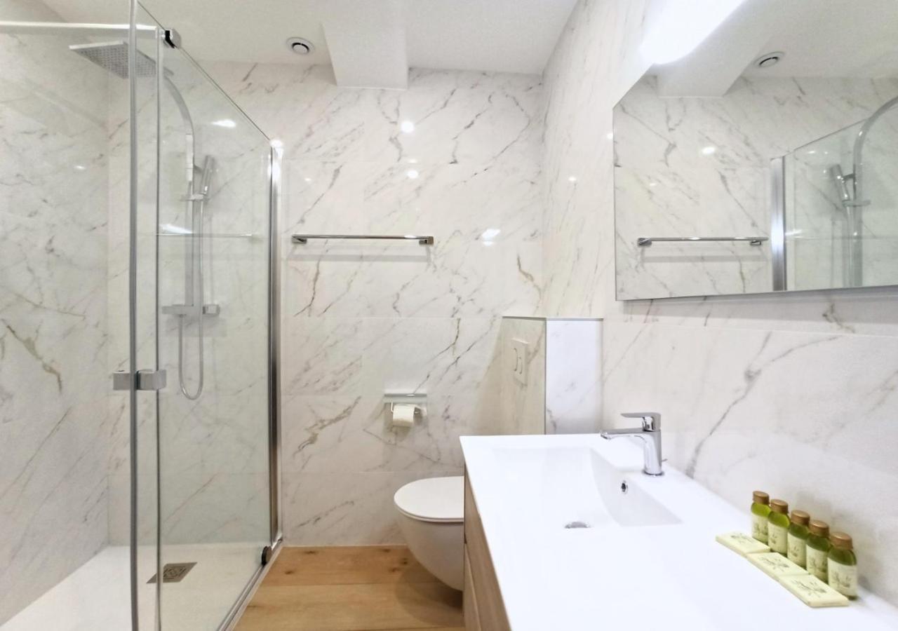 Viva Riviera - Royale Apartment *