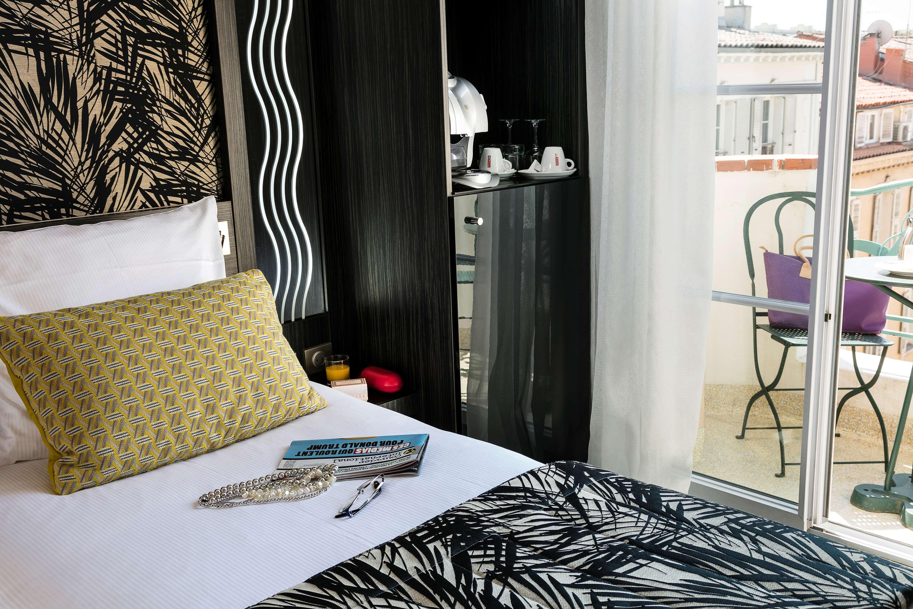 Bw Premier Collection Mondial Hotel 4*